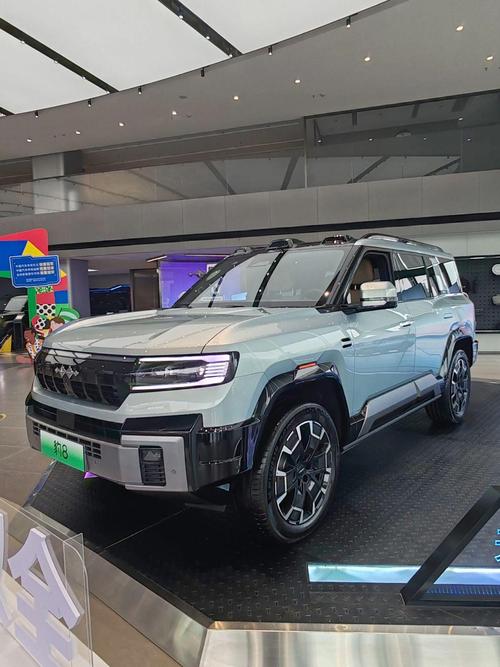 广州95比亚迪方程豹硬派越野的爆款，英菲尼迪35周年与你共成长